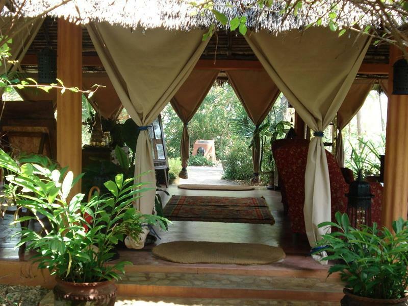 Kinasi Lodge Utende Exterior foto